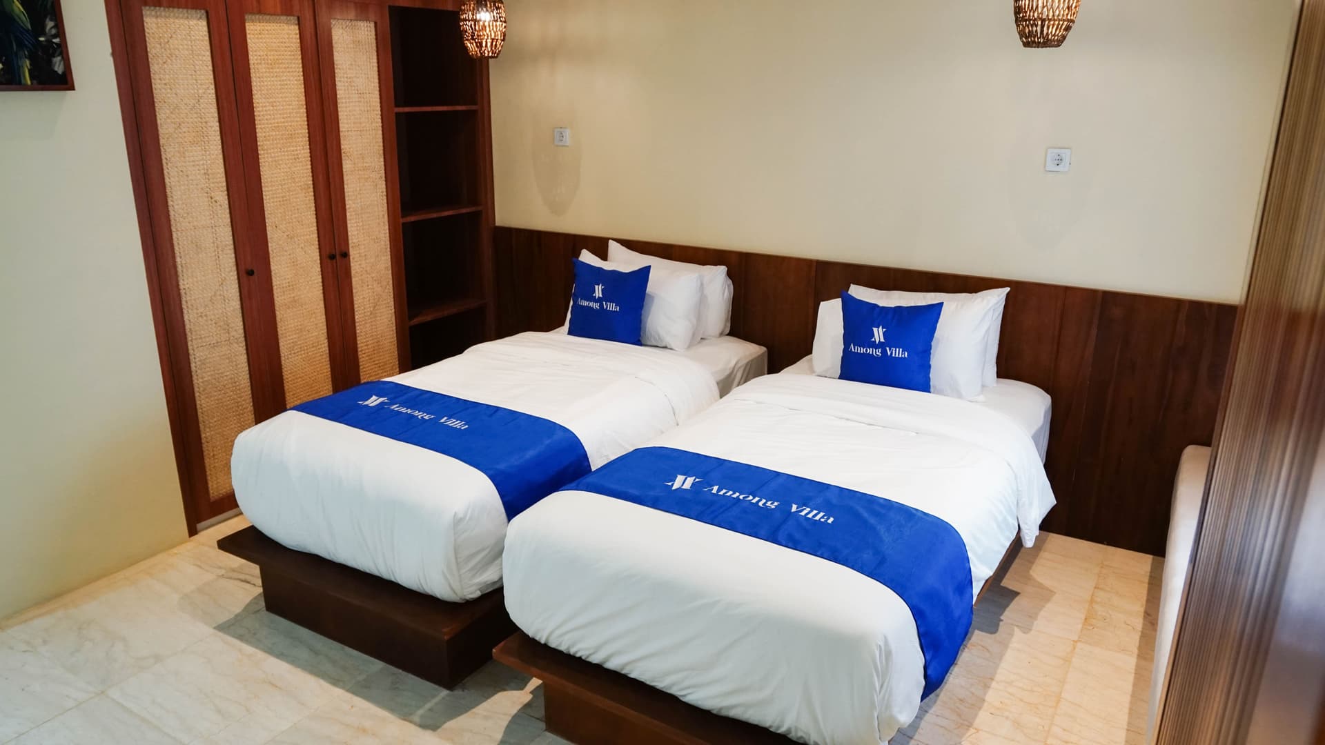 twin suite room image 2